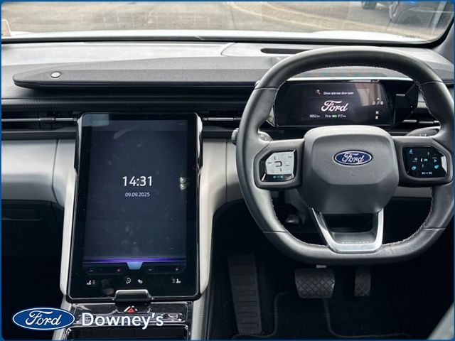 Image for 2025 Ford Explorer Premium EV
