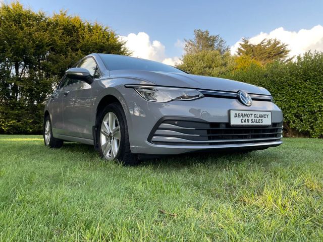 Image for 2022 Volkswagen Golf Life 1.5 TSI Petrol