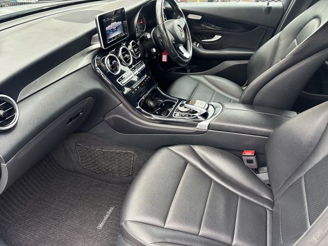 Image for 2019 Mercedes-Benz GLC Class 220 D 4MATIC