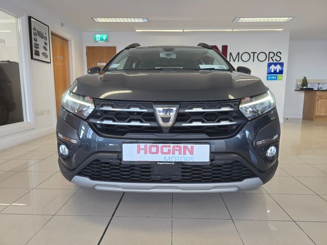 Image for 2022 Dacia Jogger 7 Seats Comfort TCE 110 5DR
