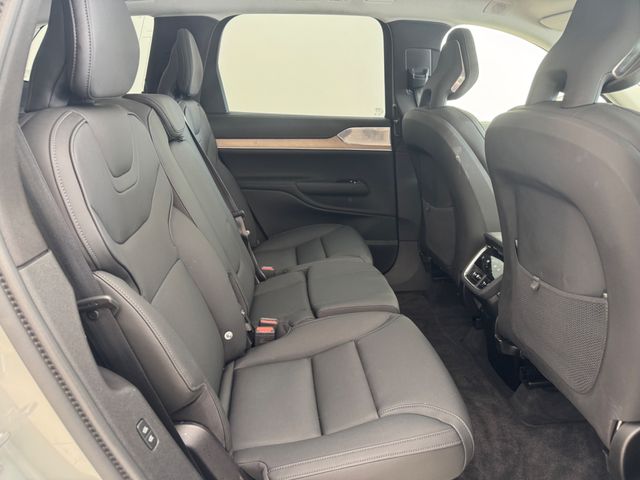 Image for 2025 Volvo EX90 Ultra performance 