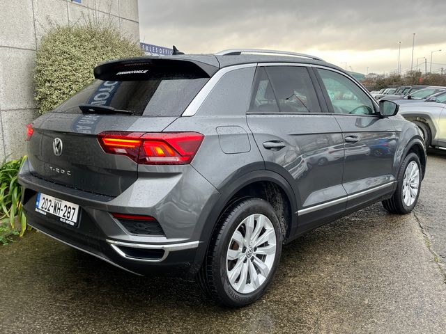 Image for 2020 Volkswagen T-Roc SPORT AUTOMATIC 1.5 PETROL //HIGH SPEC//PANORAMIC GLASS ROOF//SAT NAV//KEYLESS ENTRY//