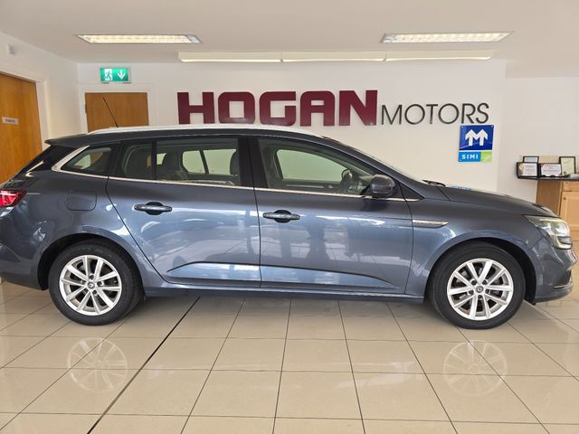 Image for 2017 Renault Megane Dynamique S Nav Sport Tourer