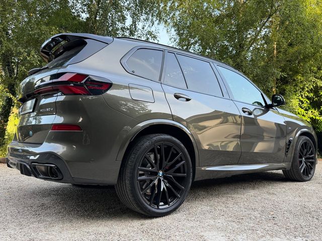 Image for 2026 BMW X5 50E M SPORT PRO *Factory Carbon M Performance Pack…Huge Specification* 