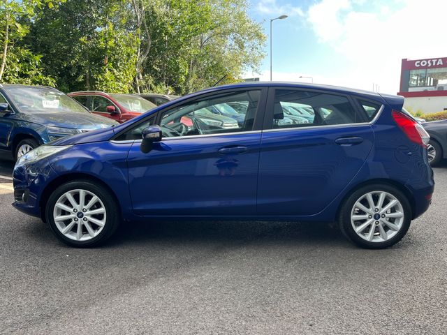 Image for 2016 Ford Fiesta 1.2 PETROL TITANIUM **TINY MILEAGE**