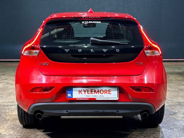 Image for 2018 Volvo V40 1.5 AUTOMATIC - FACTORY ALLOYS - REAR CAMERA - CRUISE CONTROL - DIAMOND CUT ALLOYS