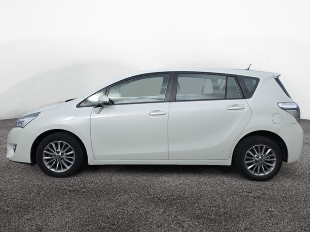 Image for 2016 Toyota Verso 1.6 D4D Icon TSS 5DR