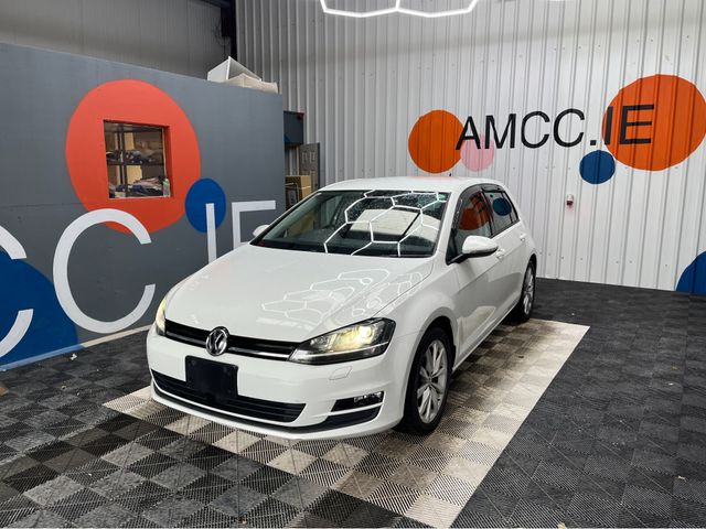 Image for 2017 Volkswagen Golf €15950 2017 VOLKSWAGEN GOLF TSI COMFORT CONNECT 1.2 AUTOMATIC / CRUISE CONTROL / REVERSE CAMERA AND MORE