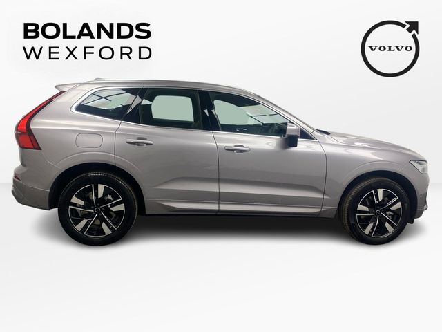 Image for 2026 Volvo XC60 Plus Bright in Aurora Sliver with the Cardamon interior