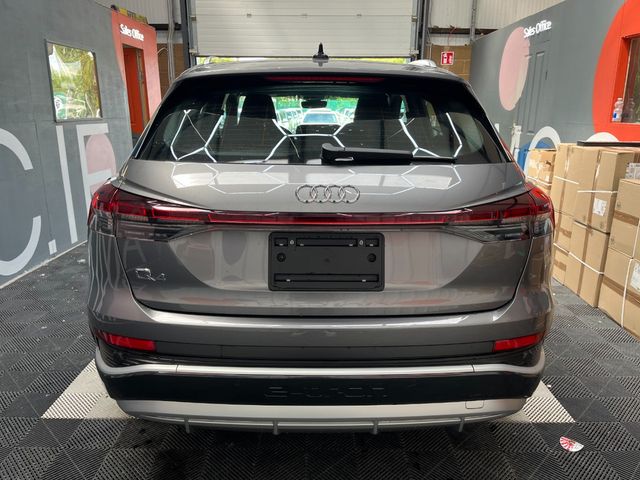 Image for 2025 Audi Q4 e-tron 2025 AUDI Q4 E-TRON 45 S-LINE AUTOMATIC / CRUISE CONTROL / 360 CAMERA / ELECTRIC MEMORY & HEATED SEATS / PADDLE SHIFTERS / AMBIENT LIGHTS / APPLE CARPLAY AND MORE