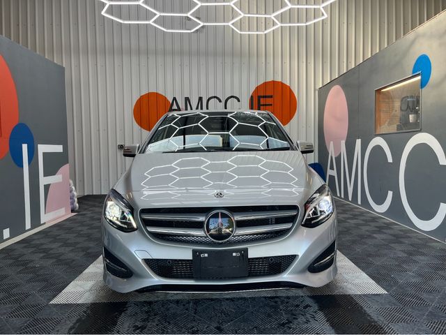 Image for 2017 Mercedes-Benz B Class B180 AUTOMATIC / 61k KMs / REVERSE CAMERA , HEATED SEATS & MORE