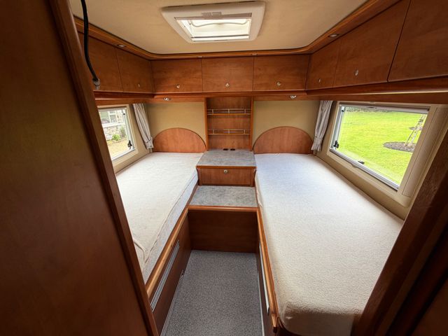 Image for 2004 Mercedes-Benz Sprinter 