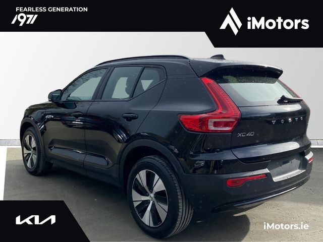 Image for 2023 Volvo XC40 DESIGN