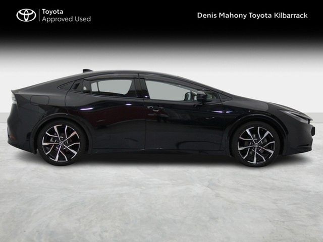 Image for 2026 Toyota Prius PHEV