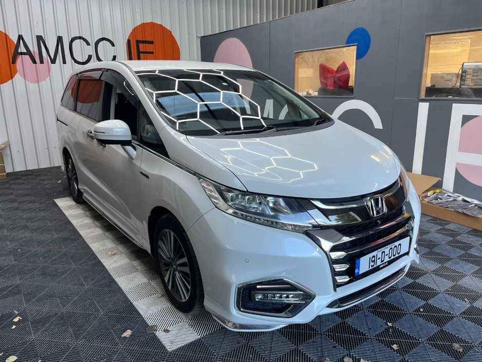Image for 2019 Honda Odyssey 2019 HONDA ODYSSEY HYBRID ABSOLUTE 2.0 AUTOMATIC / CRUISE CONTROL / PARKING CAMERA / ELECTRIC SEATS / AUTOMATIC & ELECTRIC DOORS / 7 SEATS OPTION AND MORE