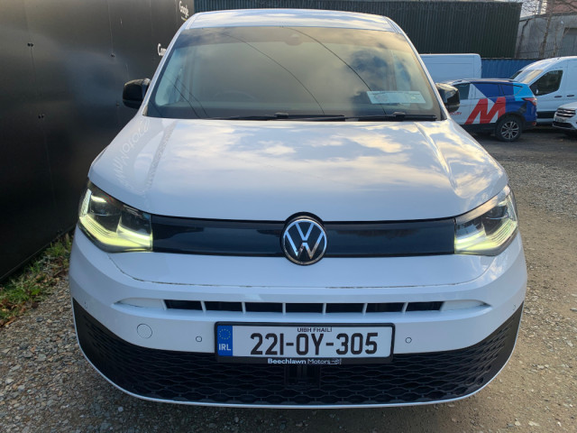 Image for 2022 Volkswagen Caddy 2.0 TDI 102 BHP CARGO+ ED LWB // PRICE EXCL. VAT // GREAT CONDITION // ONE OWNER // DOCUMENTED SERVICE HISTORY // CRUISE, AIR CON AND PARKING SENSORS // 