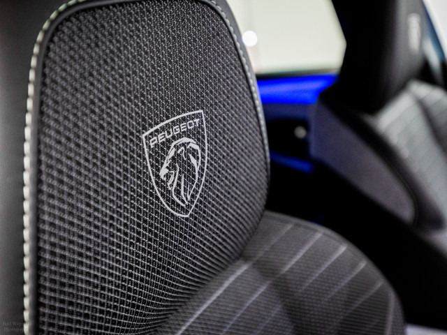 Image for 2025 Peugeot 5008 E-GT 73kWh 210HP - 7 seats