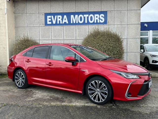 Image for 2021 Toyota Corolla LUNA SPORT SALOON HYBRID AUTOMATIC 1.8 PETROL //LOW MILES//SAT NAV//HEATED FRONT AND REAR SEATS//REVERSE CAMERA//ADAPTIVE CRUISE CONTROL//