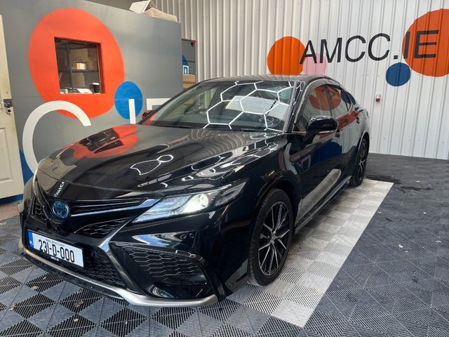 Image for 2023 Toyota Camry 2023 TOYOTA CAMRY WS 2.5 AUTOMATIC / CRUISE CONTROL / PARKING CAMERA / ELECTRIC MEMORY & HEATED SEATS / PADDLE SHIFTERS / PANORAMIC SUNROOF AND MORE