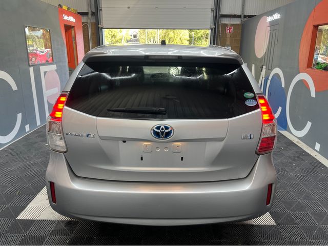 Image for 2017 Toyota Prius Alpha 2017 TOYOTA PRIUS ALPHA 7 SEATER 1.8L HYBRID / 59K KMS / RADAR CRUISE CONTROL, REVERSE CAMERA & MORE