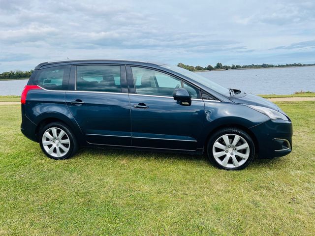 Image for 2016 Peugeot 5008 1.6 HDI BLUE 120 ALLURE AUTO 5DR