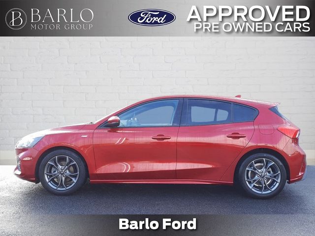 Image for 2021 Ford Focus 1.0 ST Line mHev 125PS "Low Mileage"