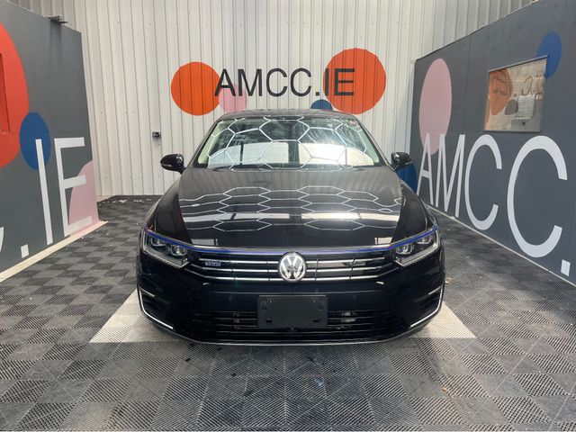Image for 2016 Volkswagen Passat PASSAT GTE 1.4 PETROL HYBRID / 54k KMs / HEATED SEATS , REVERSE CAMERA , ADAPTIVE CRUISE & MORE