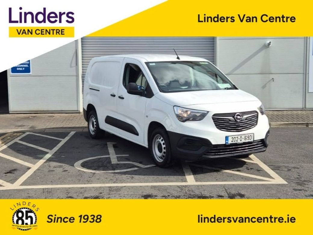 Image for 2020 Opel Combo LWB 3 SEATS
