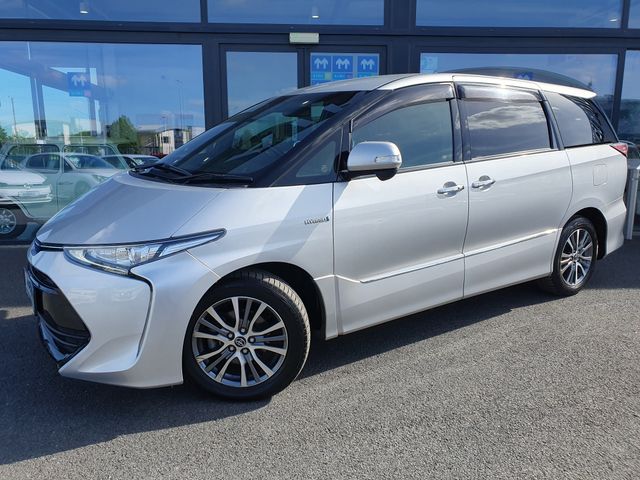Image for 2017 Toyota Estima WELLCAB * WHEELCHAIR * PREMIUM * 2.4 HYBRID