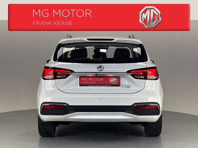 Image for 2022 MG 5 EXCLUSIVE**HEATED LEATHER SEATS**SEMI DIGITAL DASH**TOUCHSCREEN INFOTAINMENT**APPLE CAR PLAY**MULTIFUNCTIONAL STEERING WHEEL**CRUISE CONTROL**REVERSE CAMERA**PARKING SESNORS**KEYLESS START**ISOFIX**