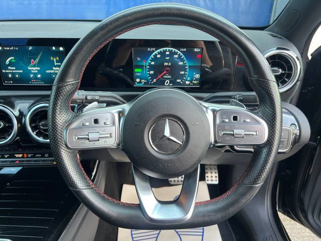 Image for 2021 Mercedes-Benz A Class A250e AMG-LINE 1.3 PLUG-IN HYBRID // FULL SERVICE HISTORY // MULTIMEDIA DISPLAY // AMG-LINE SPORT SEATS