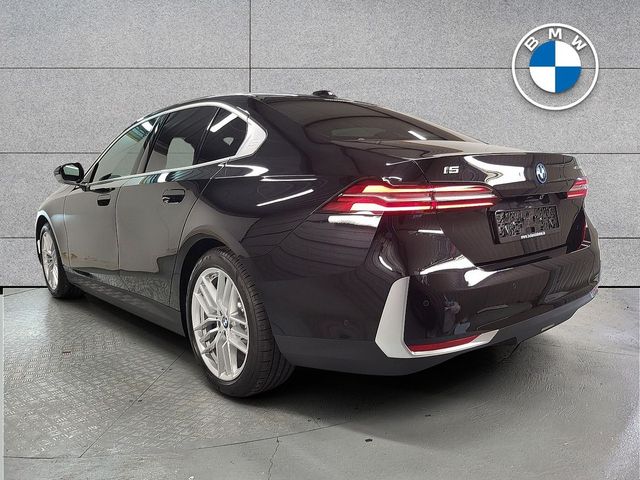 Image for 2026 BMW i5 eDrive 40 Sport Edition