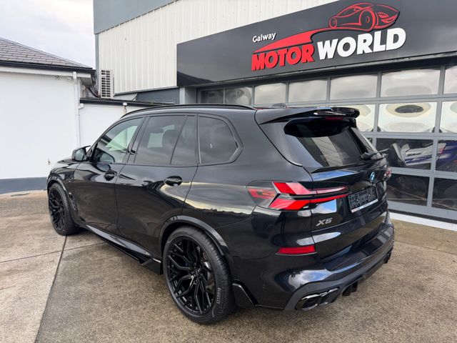 Image for 2025 BMW X5 X DRIVE 50E M SPORT PRO & TECH PACKS