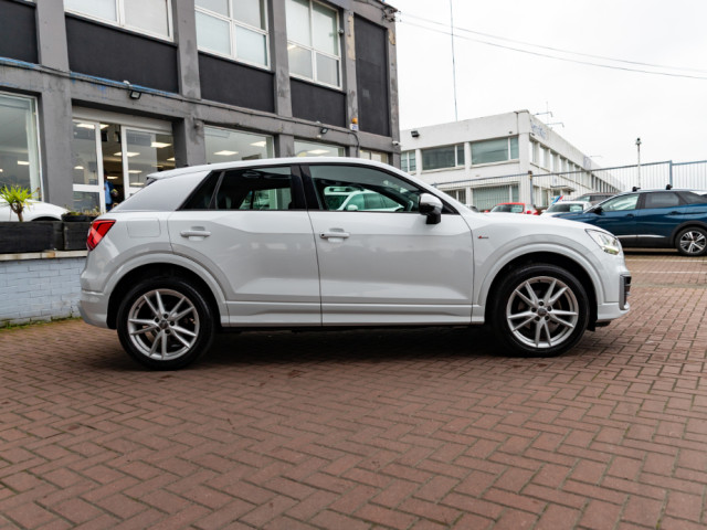 Image for 2020 Audi Q2 