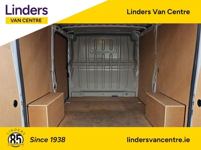 Image for 2025 Citroen Relay L2H1 EX DEMO