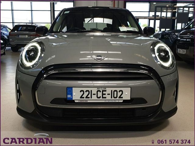Image for 2022 Mini Cooper Cooper Classic 4 Door