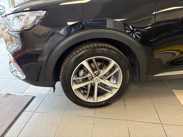 Image for 2023 MG HS phev exclusive