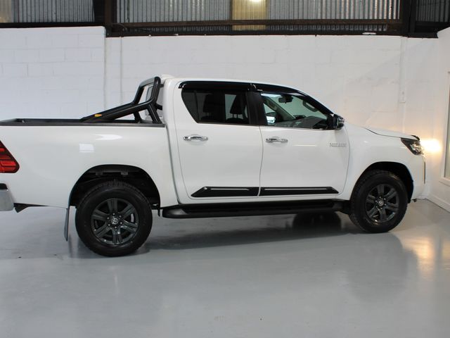 Image for 2024 Toyota Hilux 2.8 SR5 Double CAB 4DR