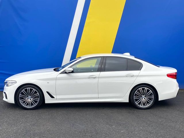 Image for 2018 BMW 5 Series 523d M-SPORT AUTO // FOUR-WHEEL-STEERING // HEADS-UP DISPLAY // HIGHLY SOUGHT-AFTER M-SPORT ALCANTARA SPORT SEATS