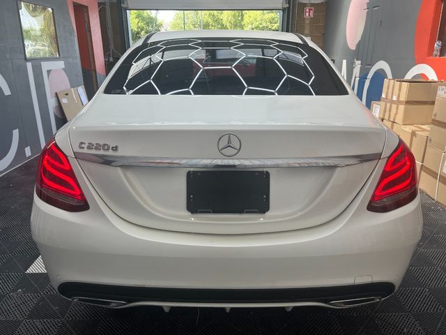 Image for 2018 Mercedes-Benz C Class 2018 MERCEDES-BENZ C220D 2.2 AUTOMATIC / CRUISE CONTROL / PARKING CAMERA / ELECTRIC MEMORY & HEATED SEATS / PADDLE SHIFTERS AND MORE