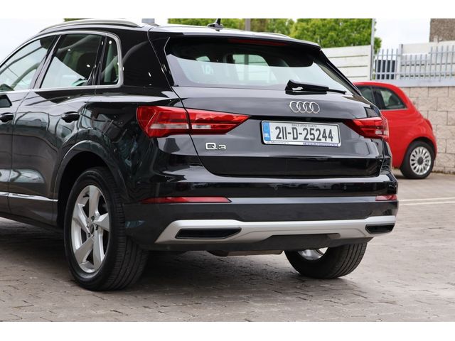 Image for 2021 Audi Q3 35 TDI 150HP S Tronic SE