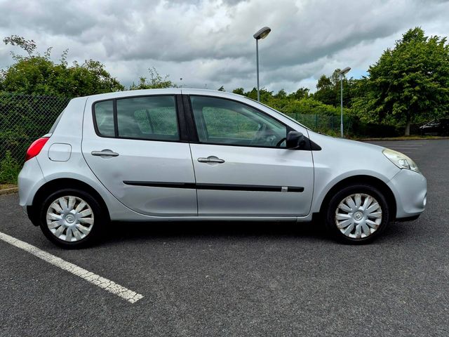Image for 2010 Renault Clio 1.2 16V ETH ROYALE ECO