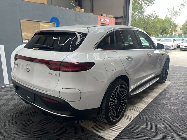Image for 2022 Mercedes-Benz EQC 2022 MERCEDES-BENZ EQC400 4D 4MATIC AMG LINE CRUISE CONTROL / 360 CAMERA / ELECTRIC MEMORY & HEATED SEATS / PADDLE SHIFTERS / AMBIENT LIGHTS / APPLE CARPLAY AND MORE