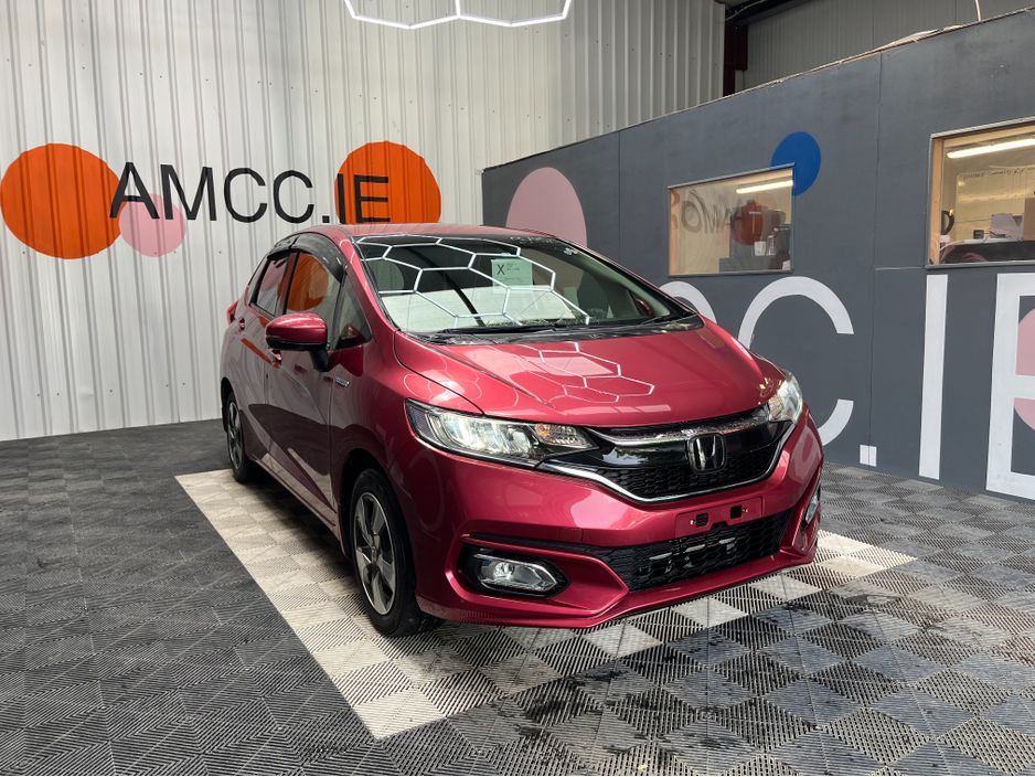 Image for 2019 Honda Fit 1.5 HYBRID / 58k KMs / REVERSE CAMERA , ADAPTIVE CRUISE