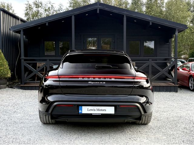 Image for 2023 Porsche Taycan 4S SPORT TURISMO