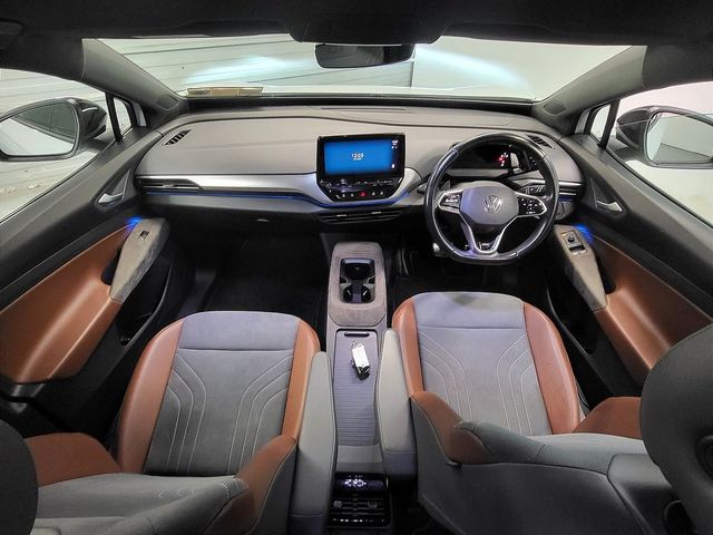 Image for 2021 Volkswagen ID.4 1st Edition 204 HP From €72 per week 