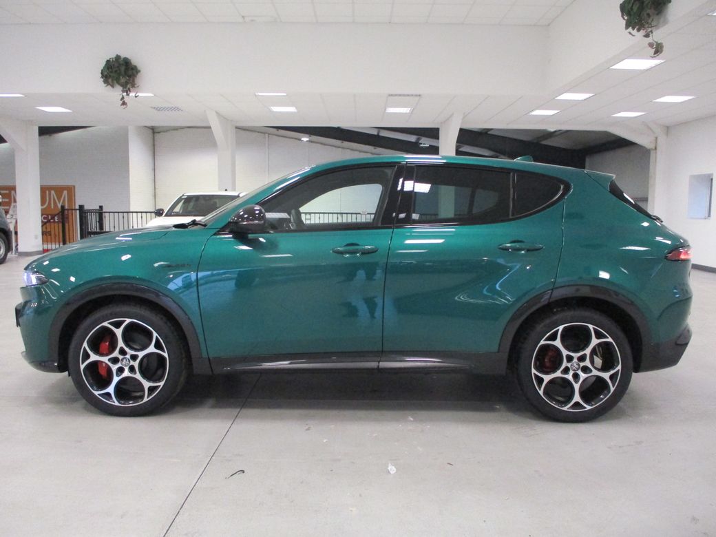 Image for 2025 Alfa Romeo Tonale Veloce 1 5 160HP Mhev AUTO-Pre registered-Huge savings-Delivery km's