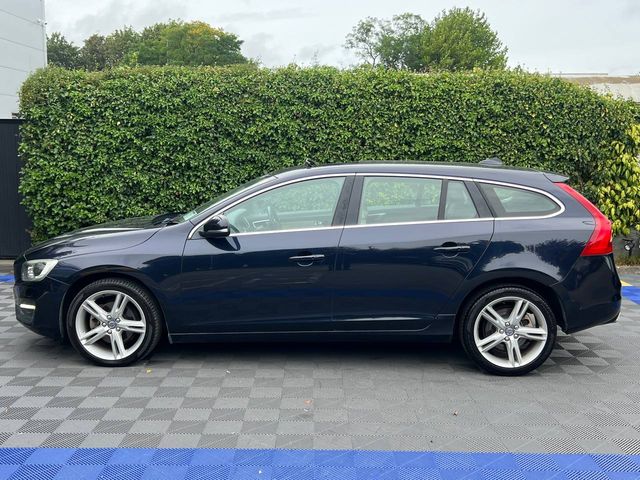 Image for 2018 Volvo V60 D4 CLASSIC 2.0 D // SERVICE HISTORY // OPENING SUNROOF // ADAPTIVE CRUISE CONTROL