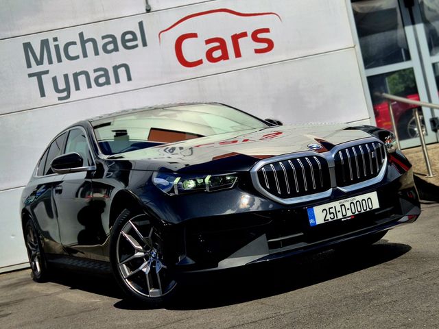 Image for 2025 BMW i5 Sport Edition eDrive 40 (335bhp), Panoramic Sunroof, Large Touch Screen, CarPlay/Android Auto - First Registered in April 2025 - Trade in Price €53, 999
