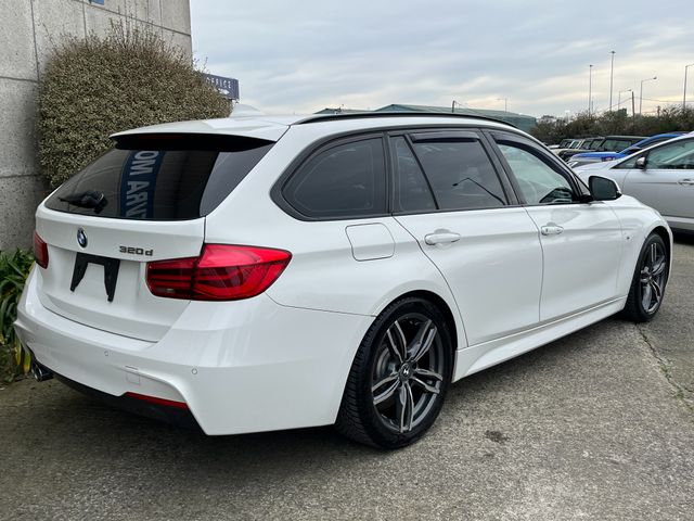 Image for 2017 BMW 3 Series 320D ESTATE M-SPORT 2.0 DIESEL //HIGH SPEC//ADAPTIVE CRUISE CONTROL//KEYLESS ENTRY//REVERSE CAMERA//